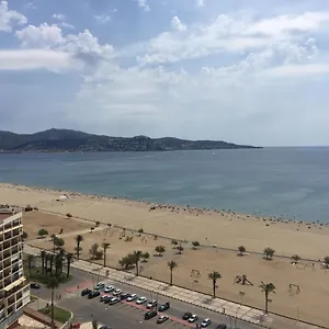 Apartamento Vista Mar Edificio Manhattan 19 Appartement Empuriabrava